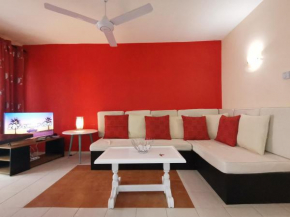 Calm Oasis sunset beach summer vacation private furnished apartment flic en flac
